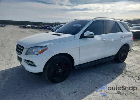 2015 Mercedes-Benz Ml 350 z USA, uszkodzony, nr VIN 4JGDA5JB3FA544583